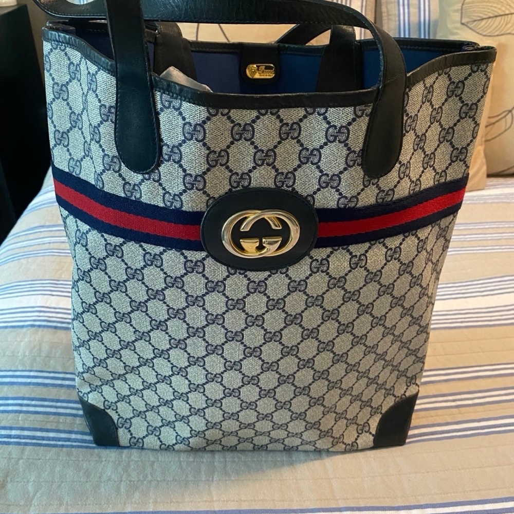 RARE Gucci Cream and Navy Tote Bag with Iconic Design and red and blue webbing